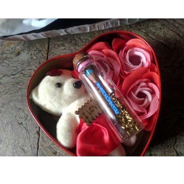 Teddy with Heart Tin Box