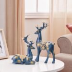 Amazon basics Creative Resin Golden Reindeer Sculptures - Image 3